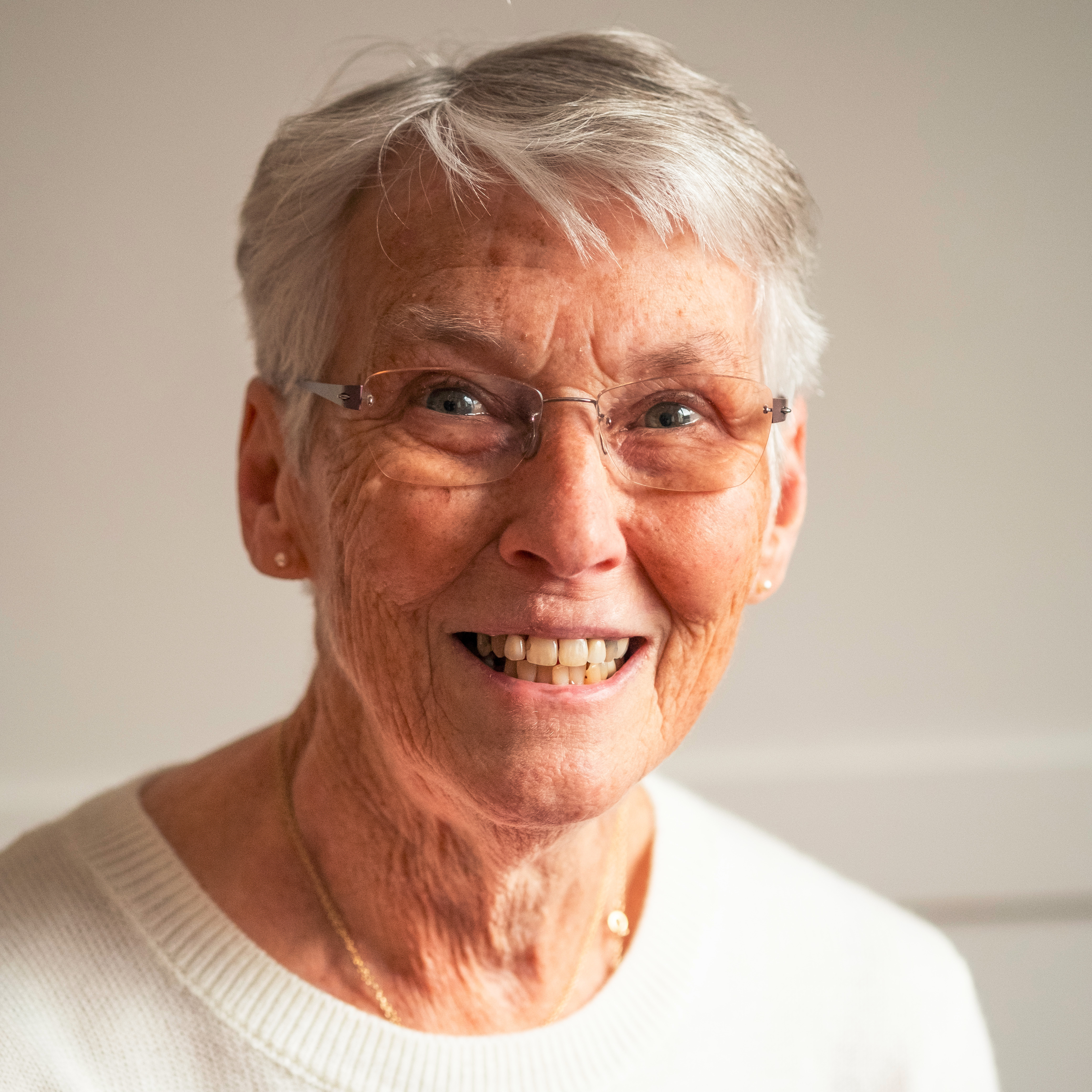 Rosemary Sutton - Team Page