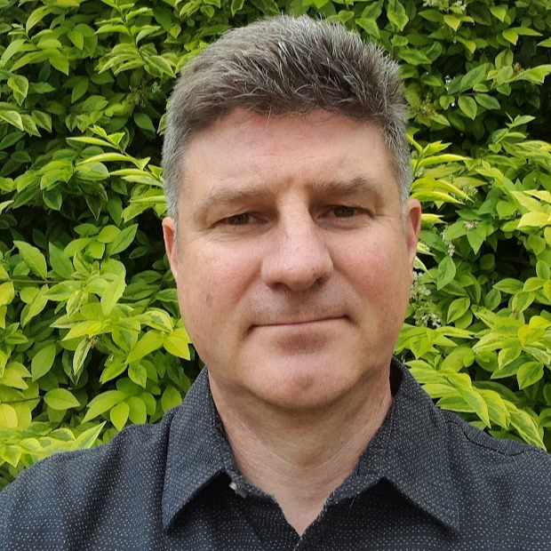Ian Olliver 